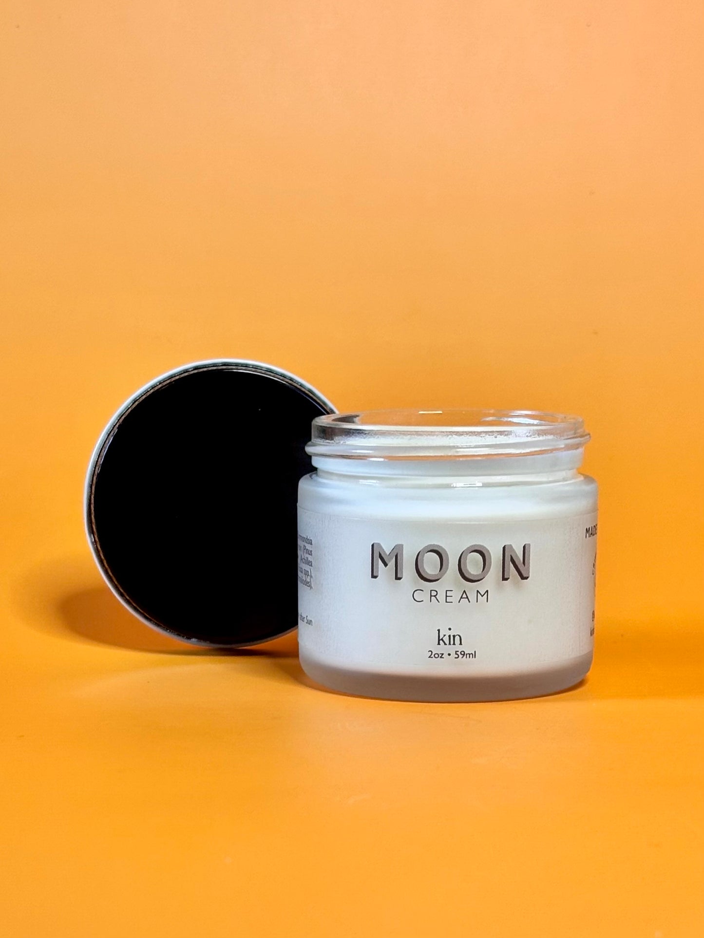 MOON CREAM